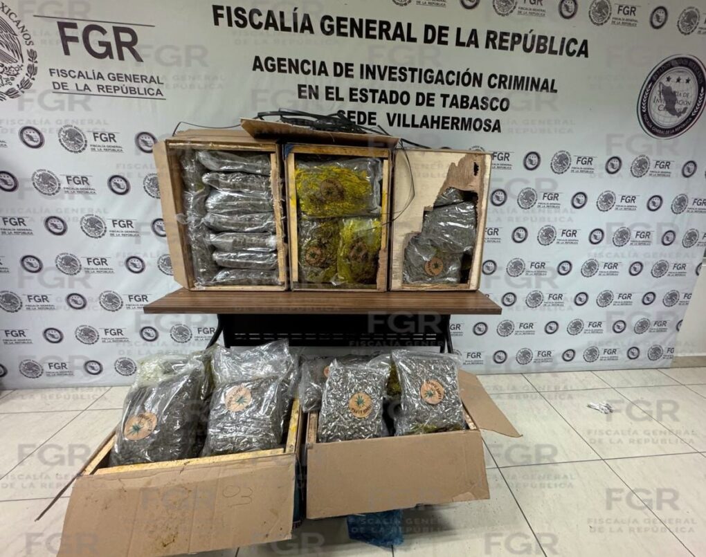 FGR detiene en Centla a narco chofer con 88 kilos de marihuana