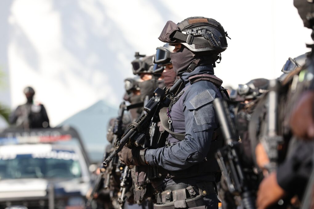 Reportan detención de 26 personas y decomiso de armas y drogas en operativos de seguridad en Tabasco