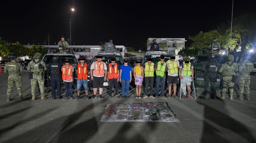FIRT Olmeca detiene a 27 personas y asegura armas, drogas y bienes ilícitos durante operativos del fin de semana en Tabasco