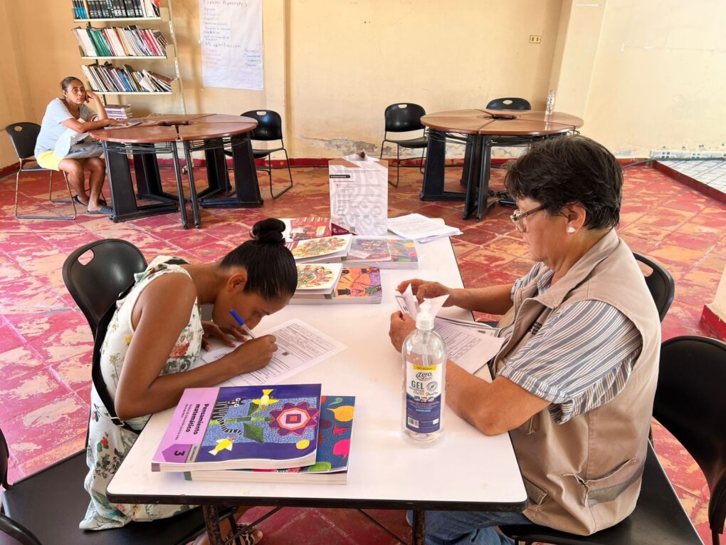 IEAT lleva servicios educativos casa por casa en comunidades con mayor rezago en Tabasco