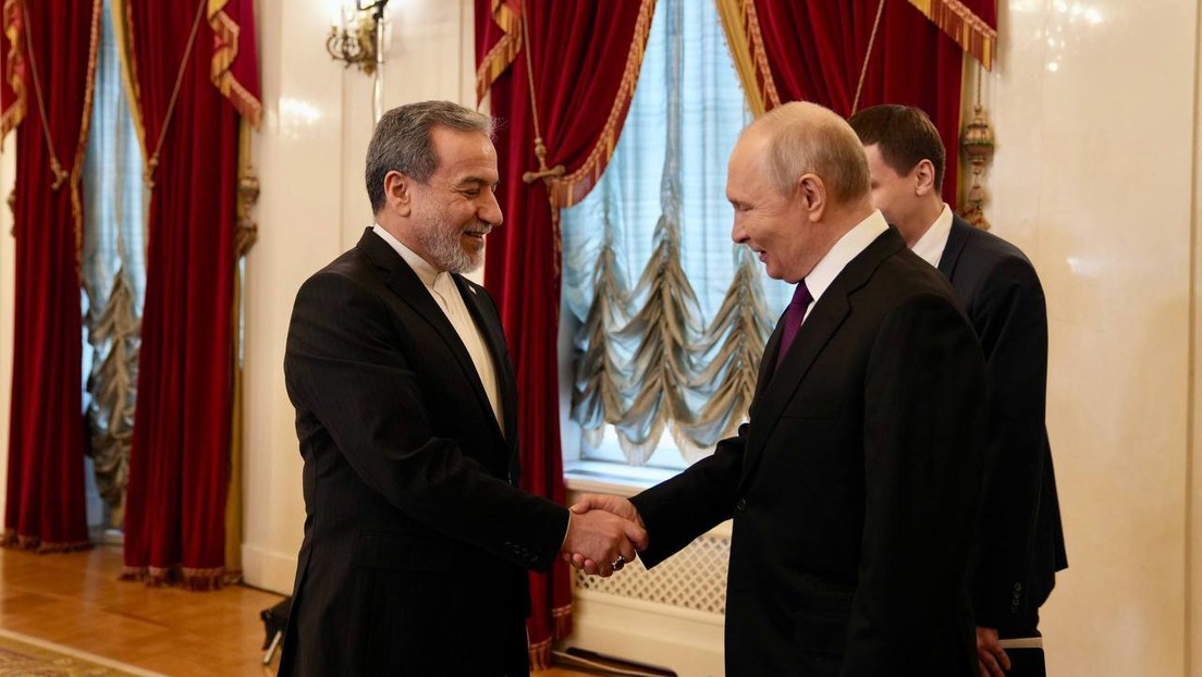 Irán fortalece diálogo con Rusia en medio de tensión regional y estancamiento con Estados Unidos