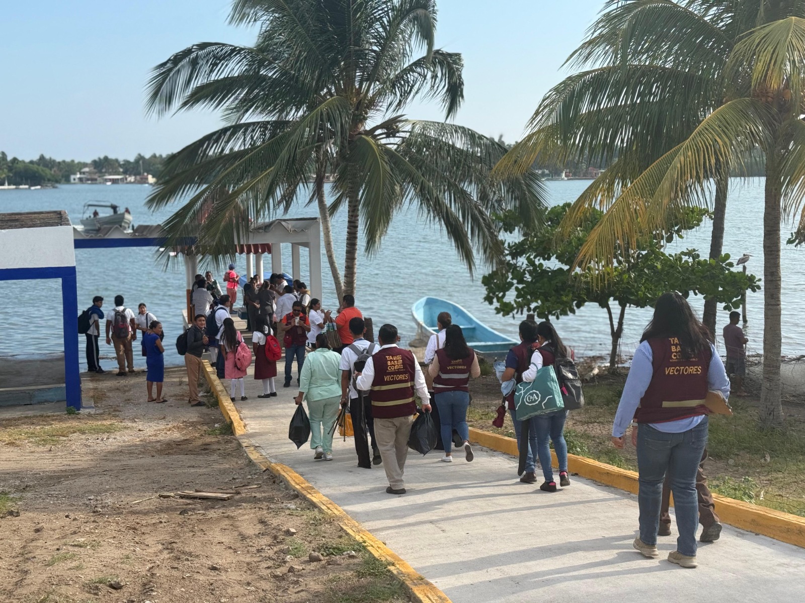 Caravana Acuática lleva servicios médicos gratuitos a comunidades ribereñas de Paraíso