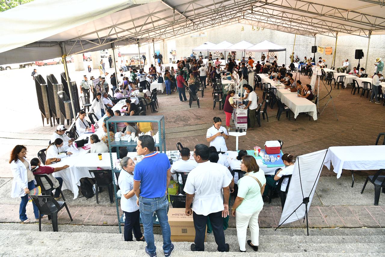 Jornadas de Paz acercan 50 mil servicios y fortalecen tejido social en colonias populares de Tabasco