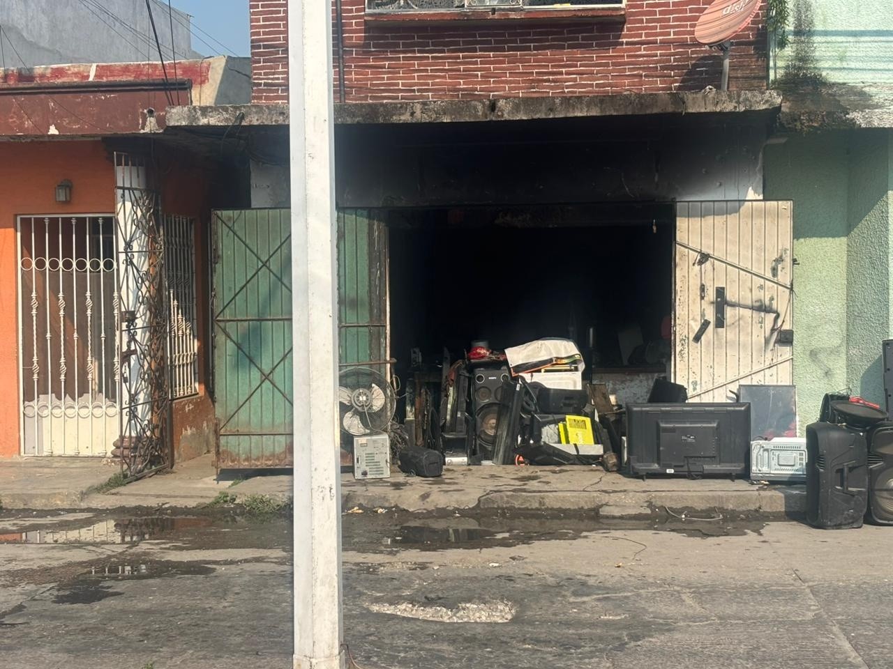 Incendio en Macuspana y hallazgo de mujer sin vida en Teapa movilizan a autoridades