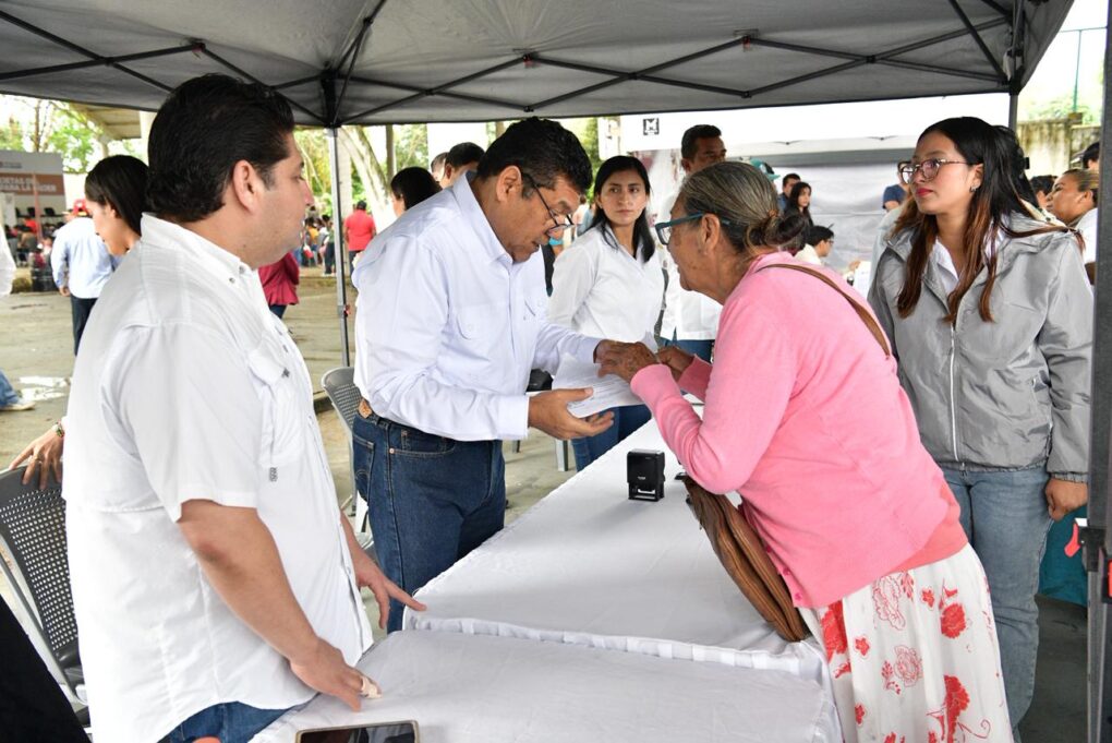 Gobierno del Pueblo instalará Consejos Municipales del Transporte Público en todo Tabasco: Javier May