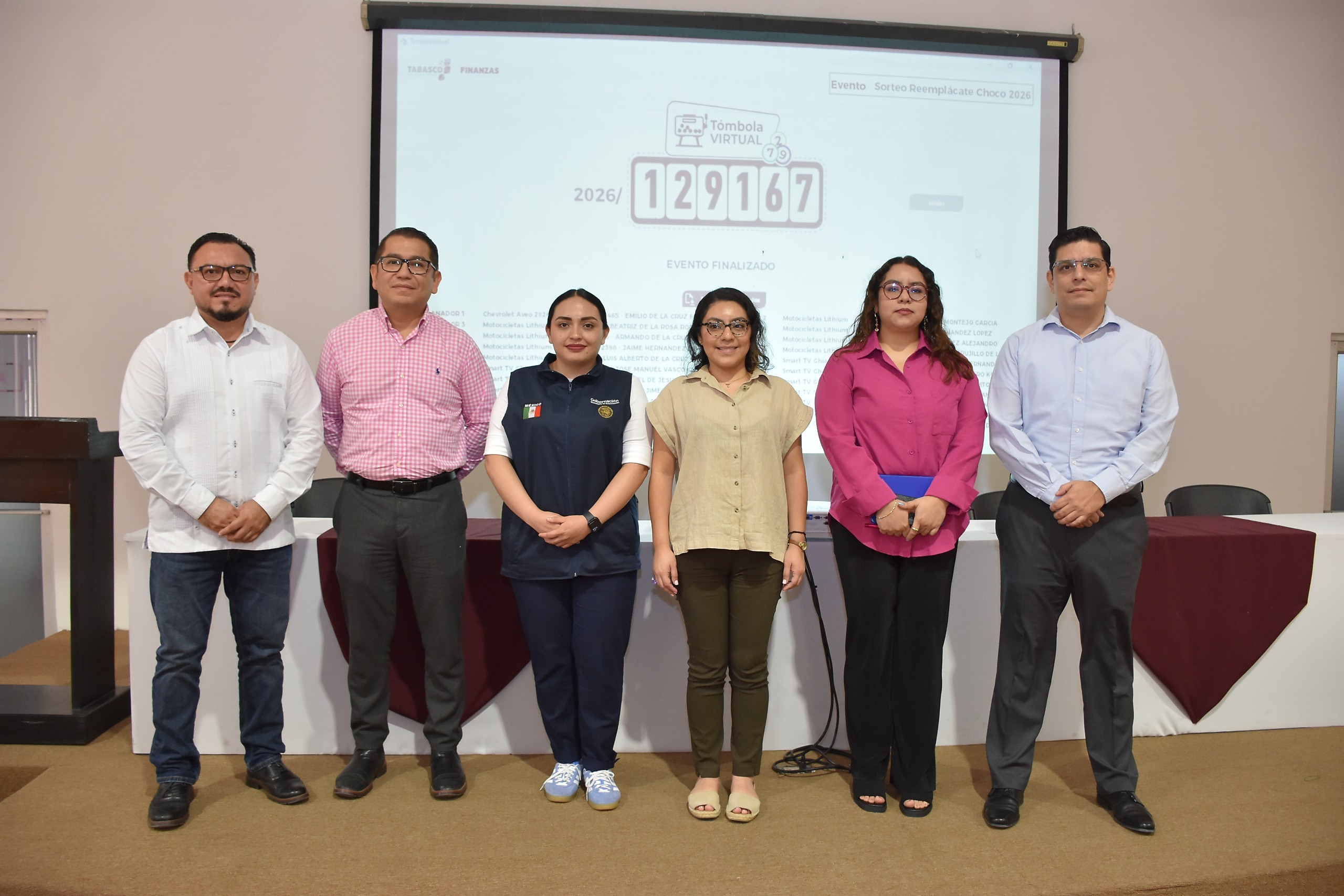 Premia Gobierno de Tabasco a contribuyentes cumplidos; rifan automóvil, motocicletas y pantallas en “Reemplácate Choco 2026”