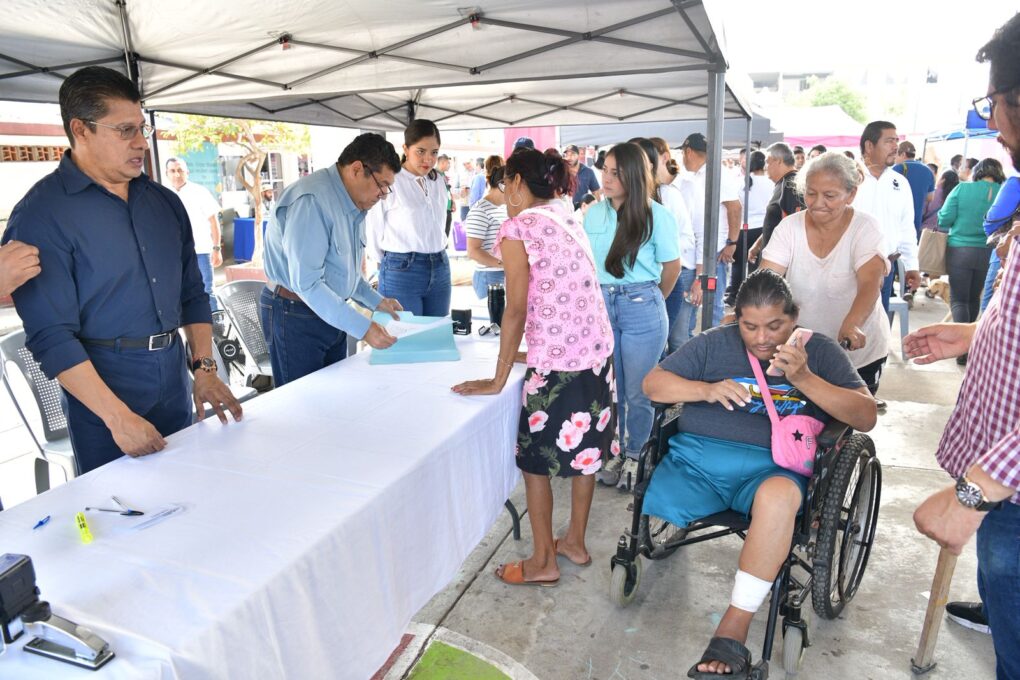Gobierno de Tabasco acerca servicios gratuitos a Nacajuca durante audiencia pública