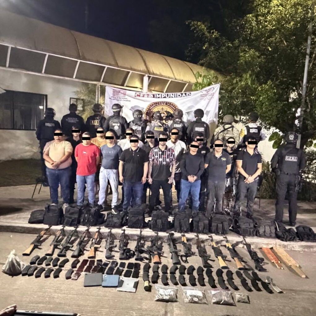Operativo interinstitucional en Tapachula deja 15 detenidos, armas y vehículos asegurados