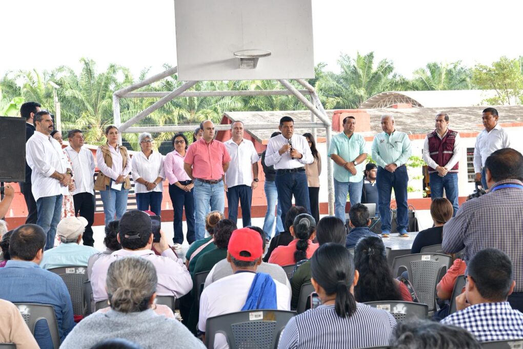 Gobierno acerca servicios y fortalece el trabajo territorial en comunidades de Teapa…