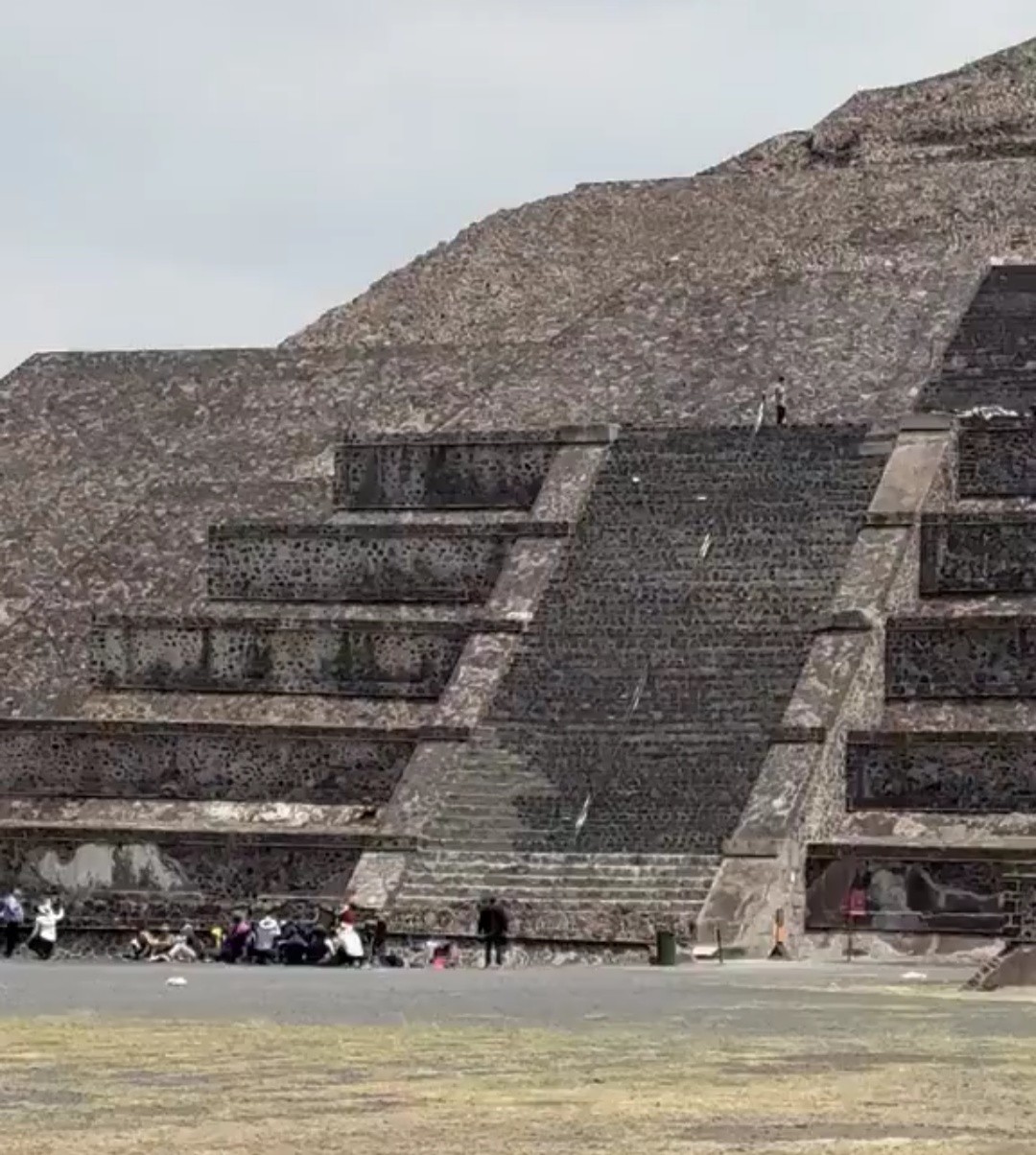 Tiroteo en Teotihuacán deja dos muertos y varios turistas heridos