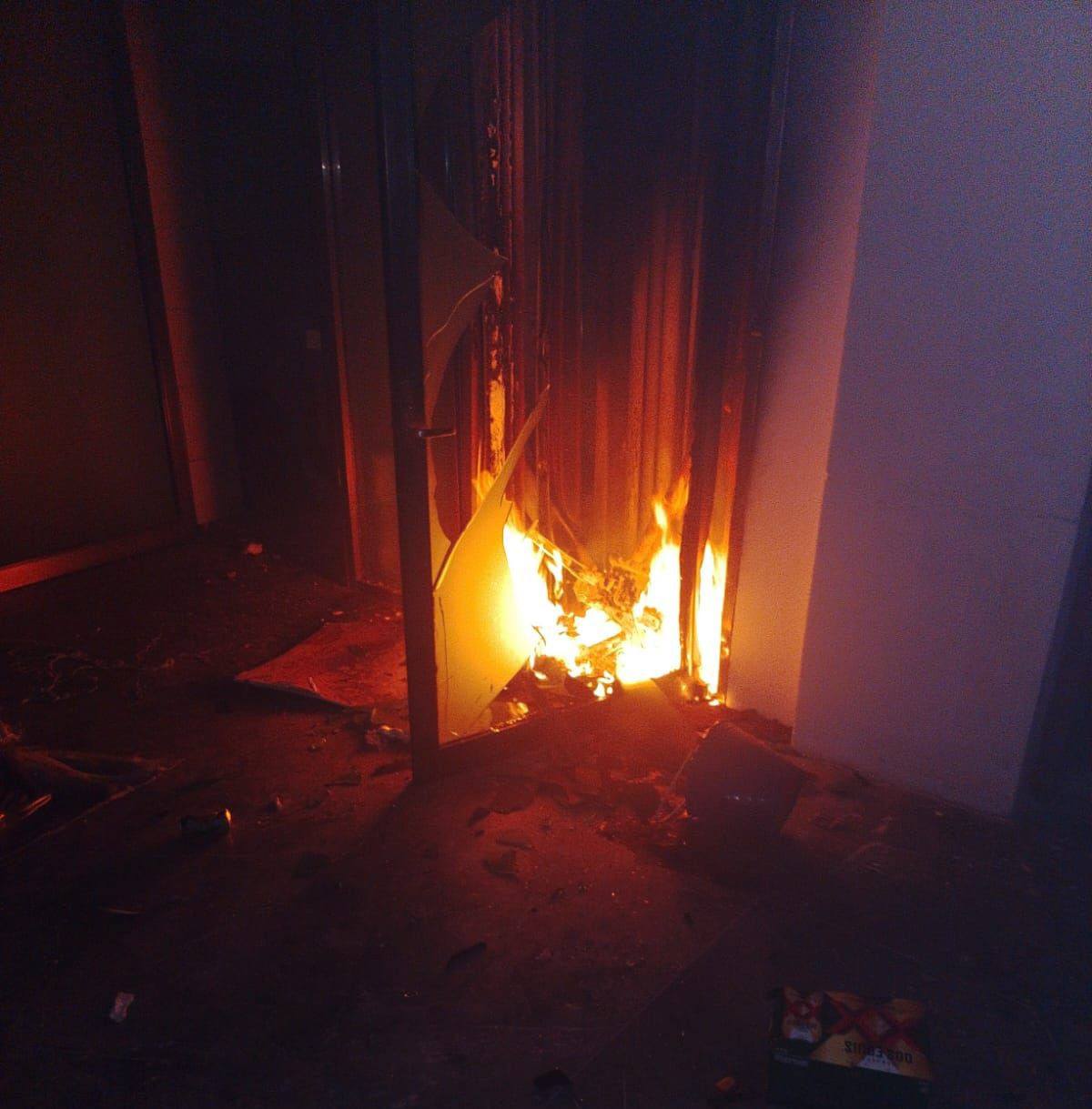 Bomberos de Veracruz sofocan dos incendios; solo se reportan daños materiales