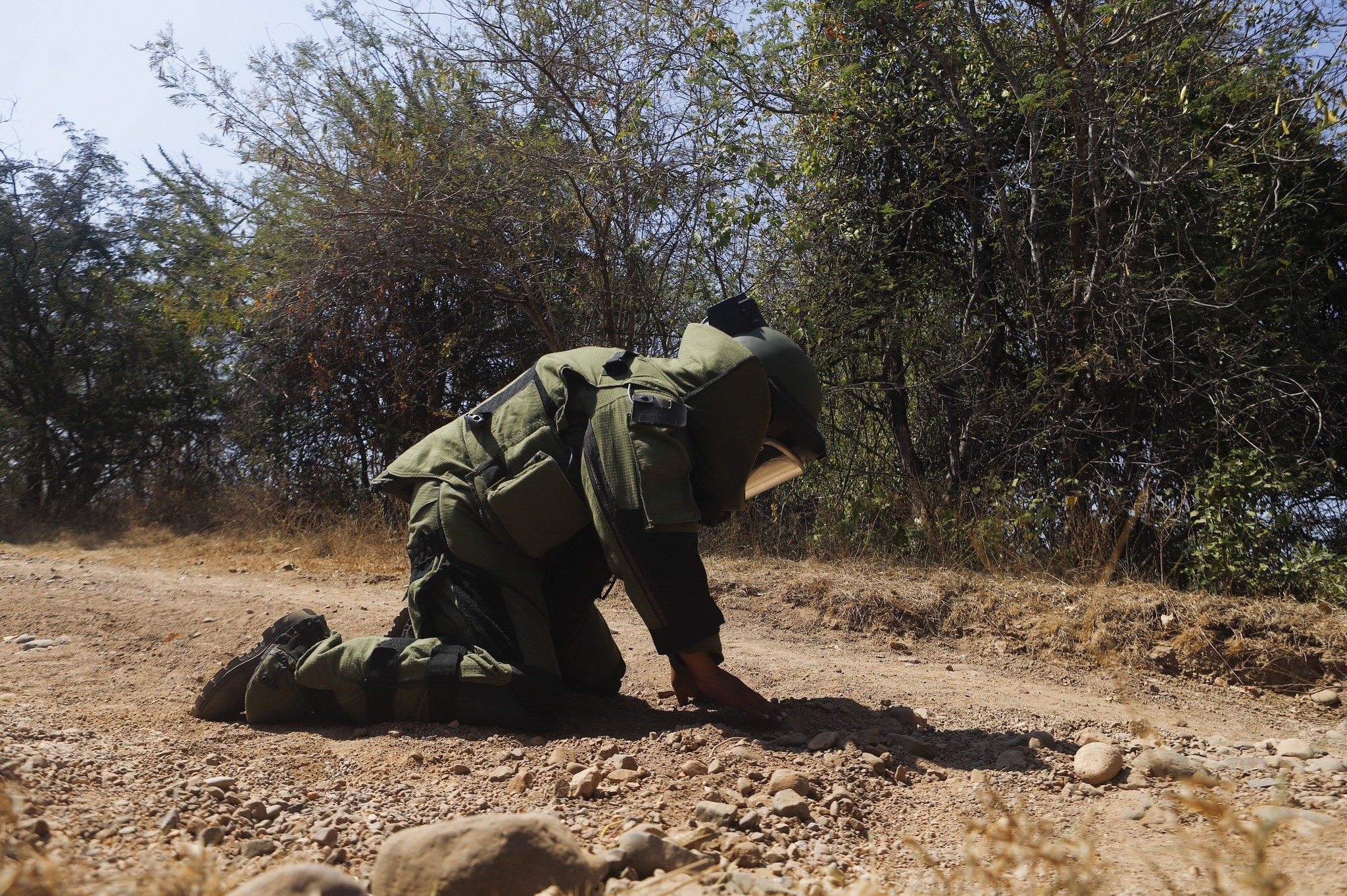 Ejército localiza y desactiva explosivos tipo minas terrestres en el sur de Zacatecas