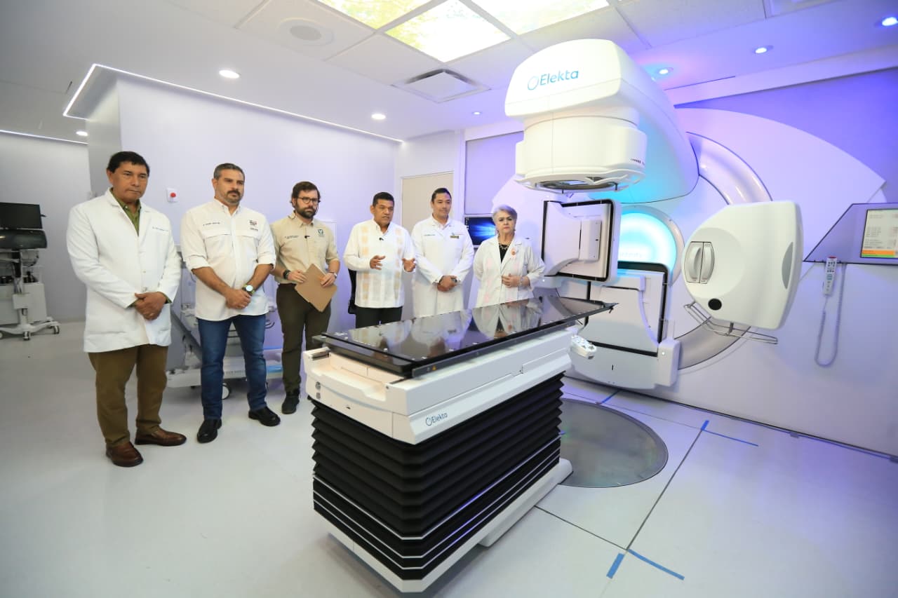Con acelerador lineal histórico, Tabasco da esperanza gratuita a pacientes con cáncer