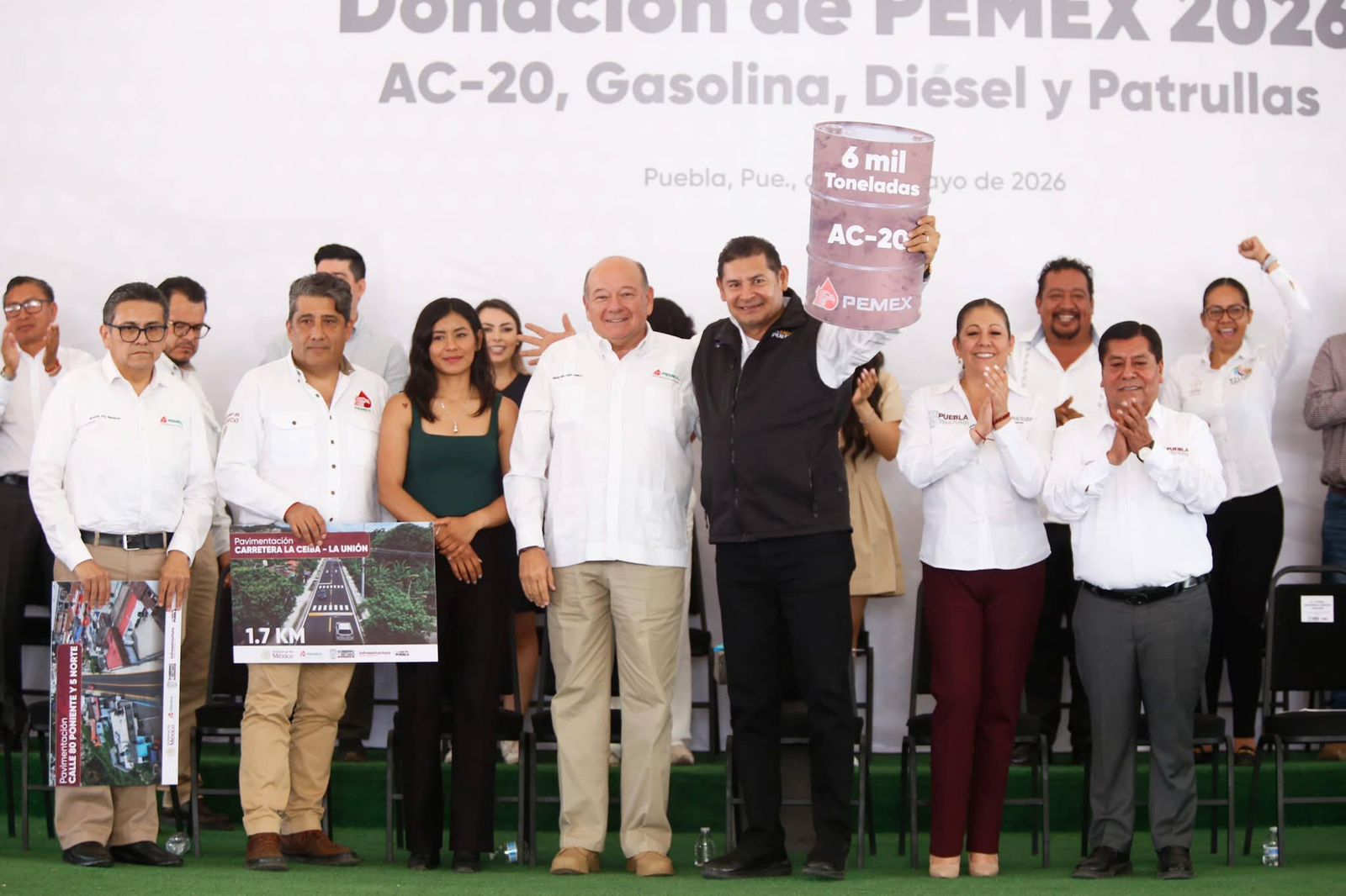 Raúl Ojeda entrega en Puebla cuarto apoyo de Pemex; premia recuperación de hidrocarburos…