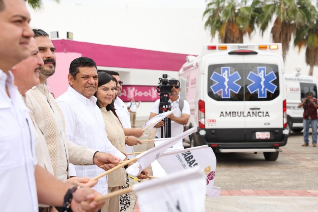 Refuerza Gobierno del Pueblo servicios de atención prehospitalaria con 20 nuevas ambulancias para atender emergencias en zonas apartadas