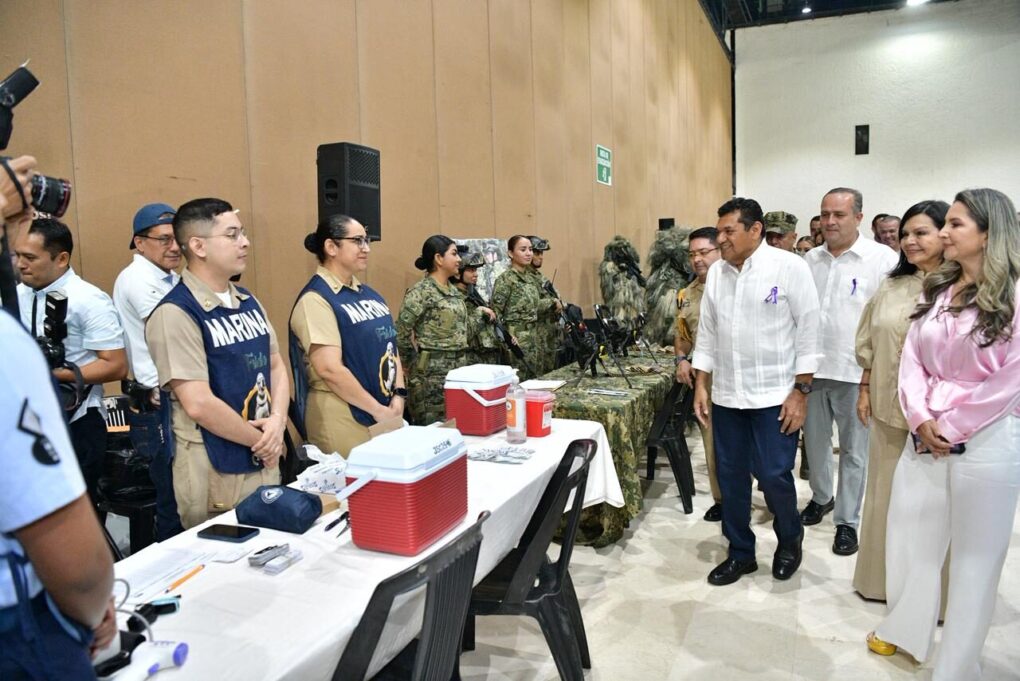 Gobiernos del Pueblo y de México refrendan compromiso con la igualdad sustantiva; inaugura Javier May Feria Nacional de Empleo para las Mujeres