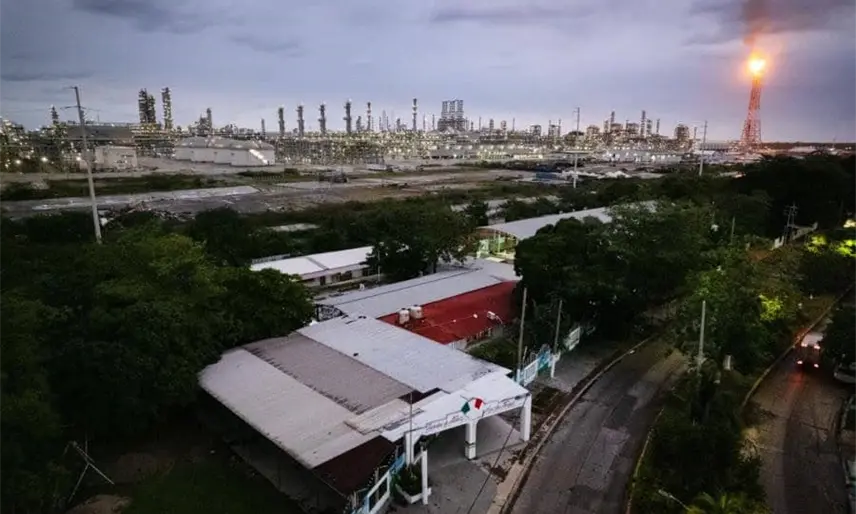 Dan facilidades para reubicar alumnos en Paraíso tras incidentes en Dos Bocas