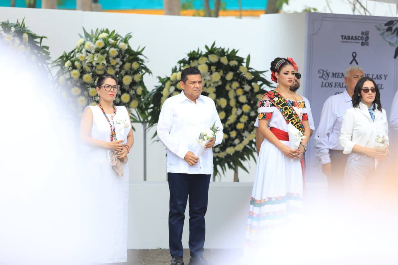 Se reanudan actividades de la Feria Tabasco 2026: recuerdan a fallecidos