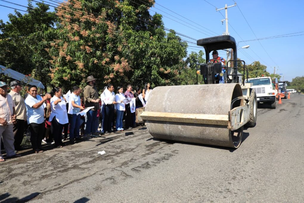 Javier May inicia rehabilitación del camino Villahermosa-Corregidora Ortiz-San Joaquín; anuncian millonaria inversión federal en infraestructura