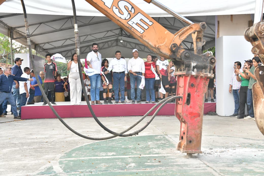 “Amor con amor se paga, ahora la prioridad es el pueblo”, subraya Javier May en Nacajuca al poner en marcha obras para atender histórico rezago…
