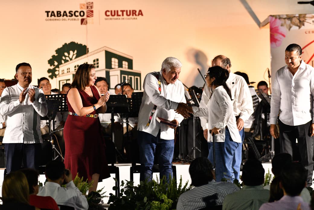 Con inéditas anécdotas, sede histórica y homenaje a tres grandes literatos tabasqueños, arrancan las Jornadas Pellicerianas “Ecos del Trópico”…