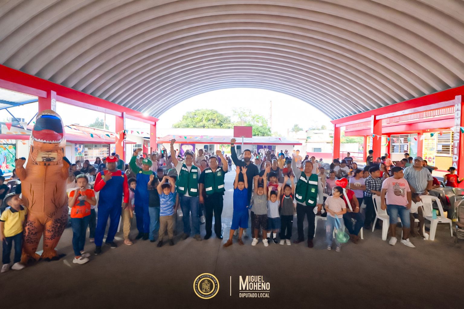 Cine MMovil fortalece la convivencia familiar en colonia El Bajío en Cárdenas