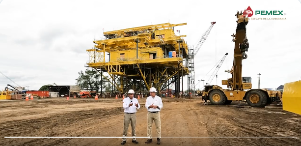 Octavio Romero supervisa plataforma de inyección de agua del campo Yaxché para recuperar 200 millones de barriles de petróleo